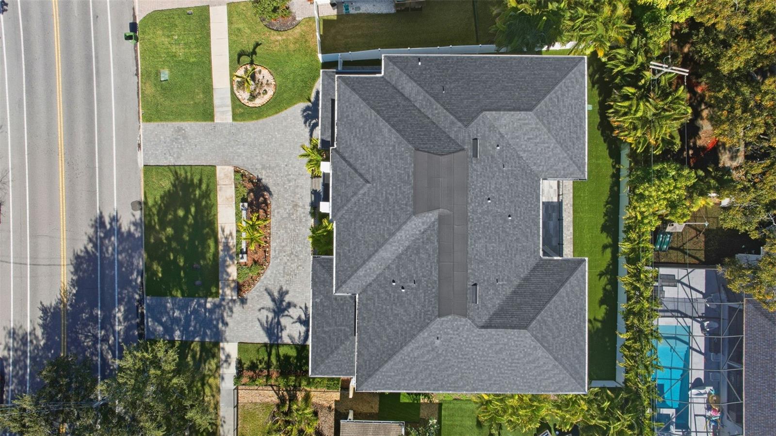 TB8466754 Property Photo