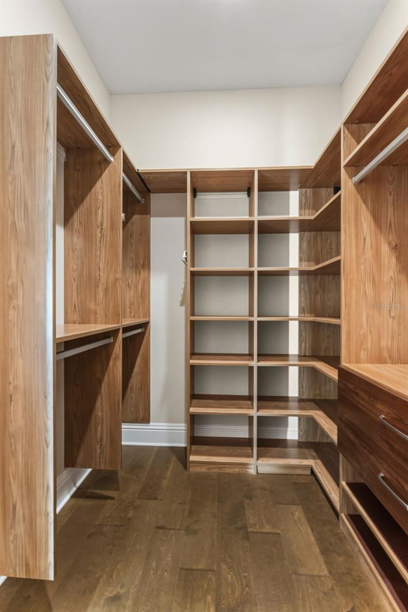 TB8466754 Property Photo