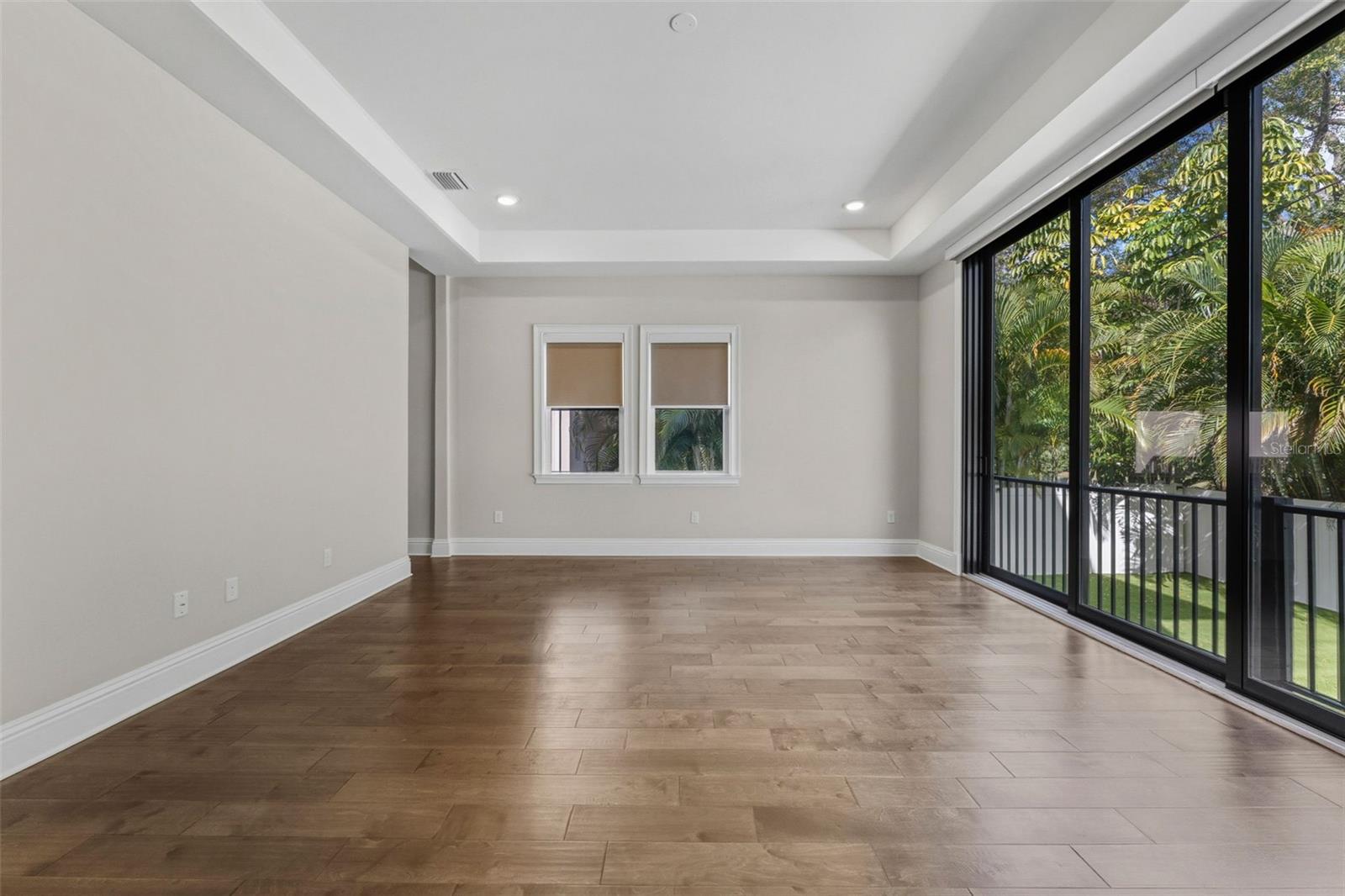 TB8466754 Property Photo