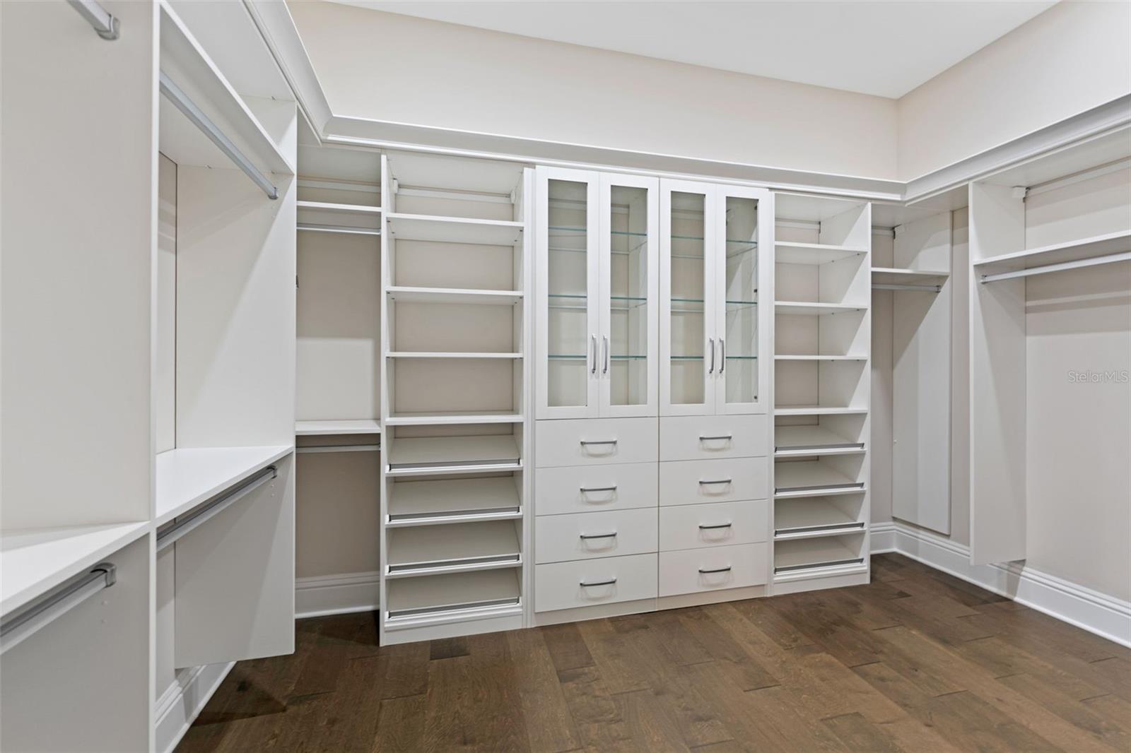 TB8466754 Property Photo