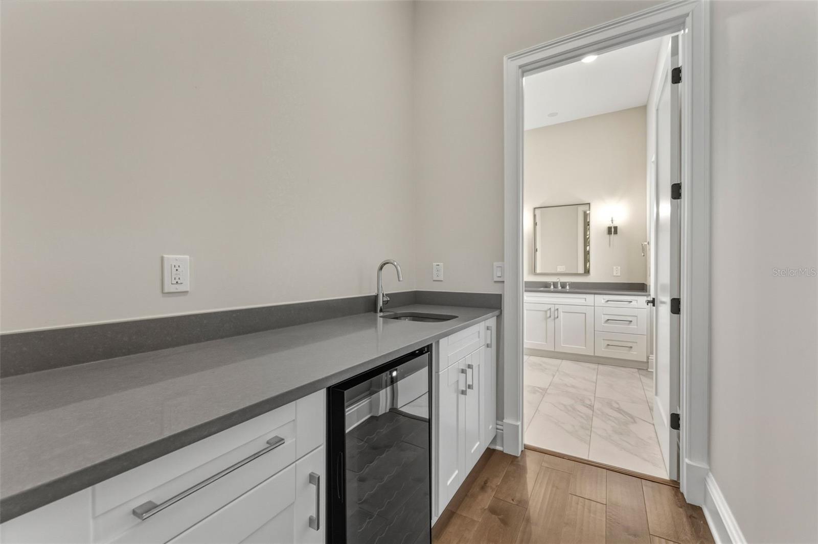 TB8466754 Property Photo