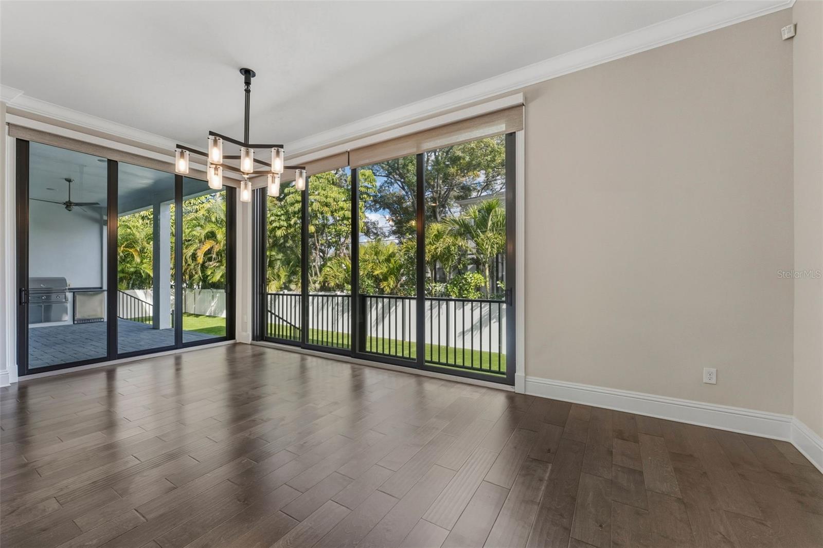 TB8466754 Property Photo