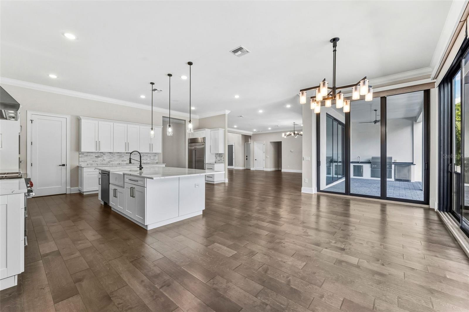 TB8466754 Property Photo