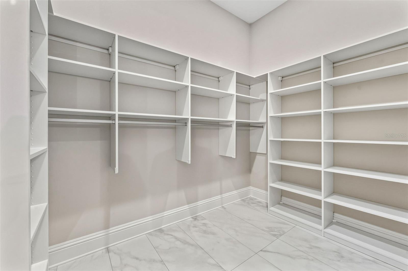 TB8466754 Property Photo