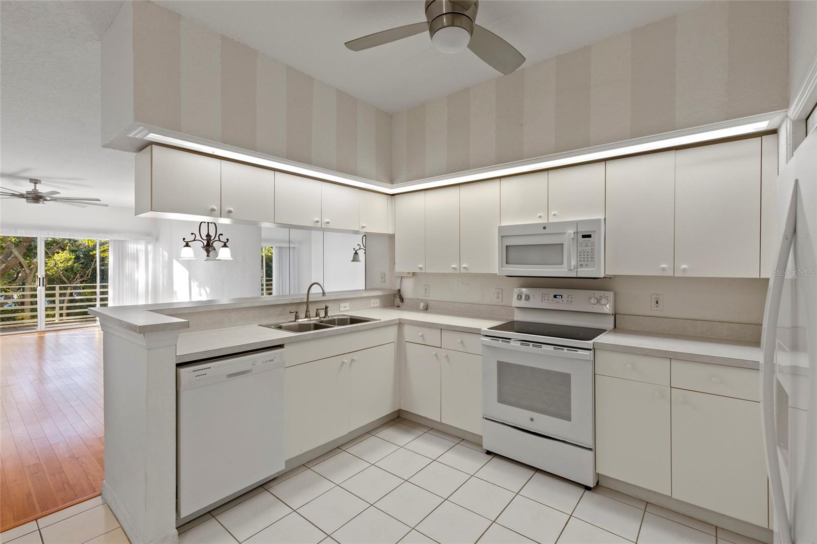 4610 MIRABELLA CT, ST PETE BEACH, FL, 33706