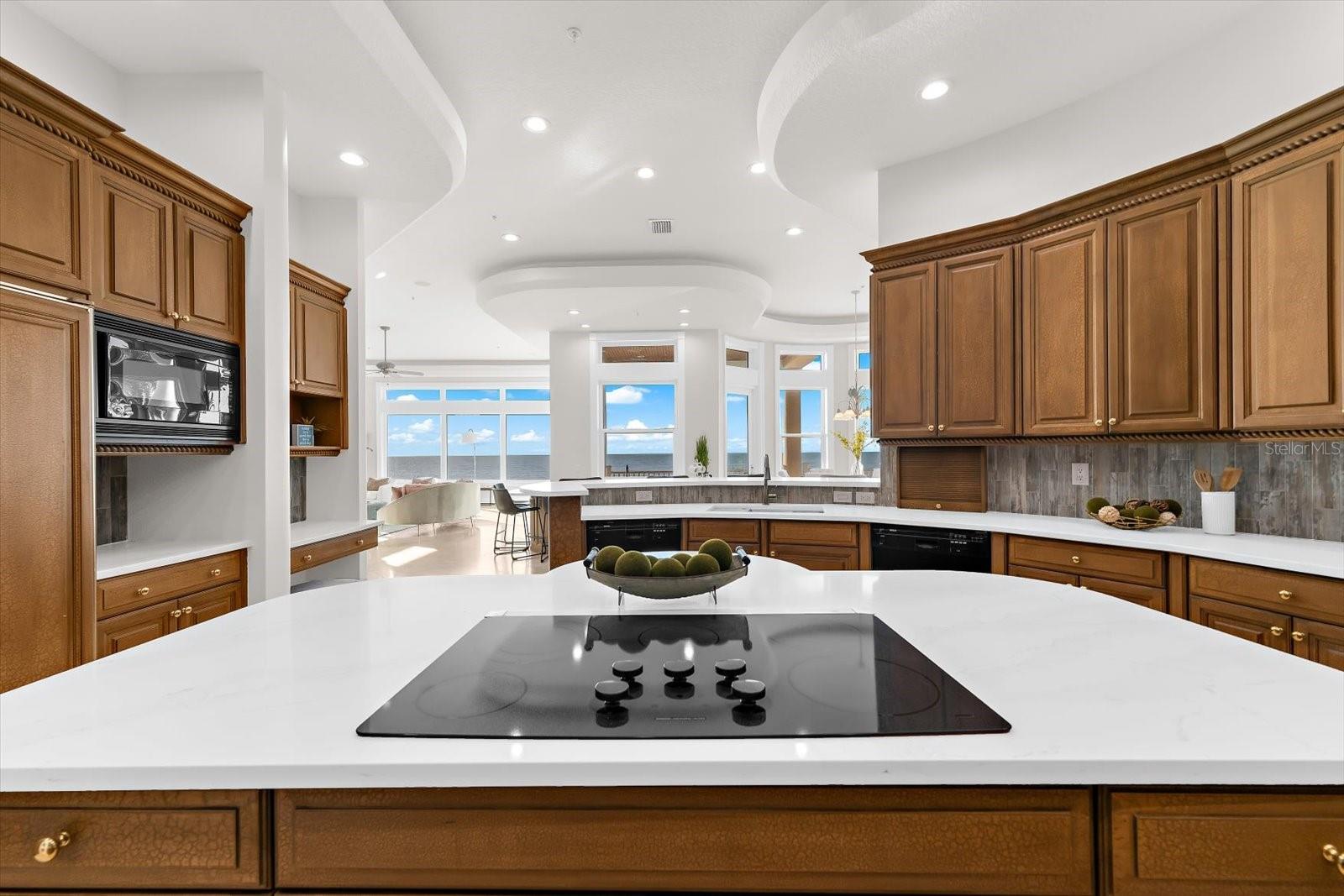 TB8466775 Property Photo