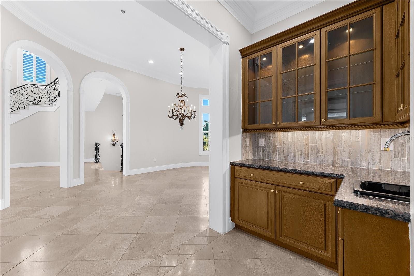 TB8466775 Property Photo