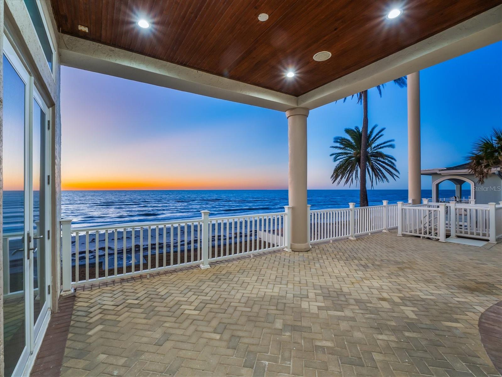 TB8466775 Property Photo