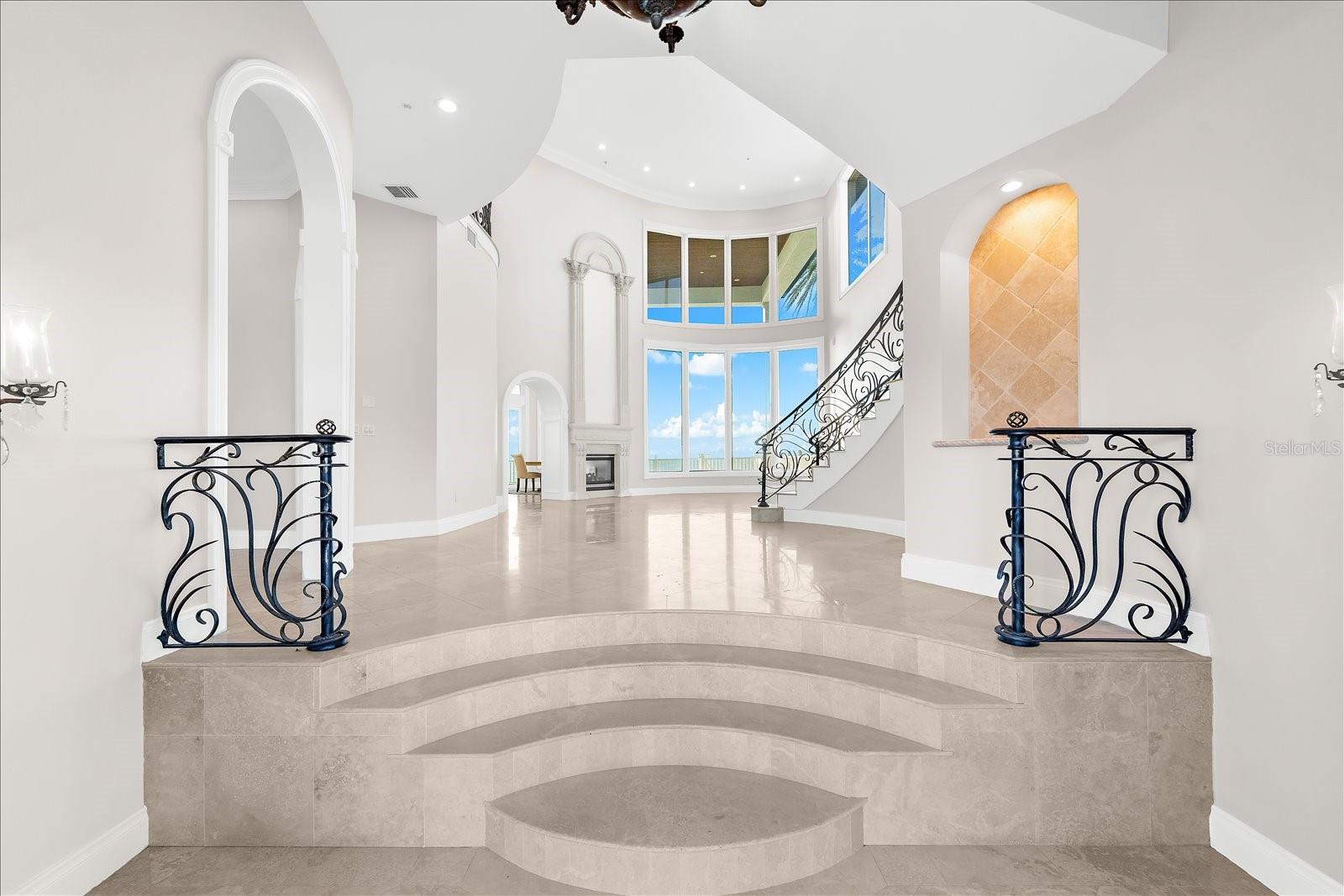 TB8466775 Property Photo