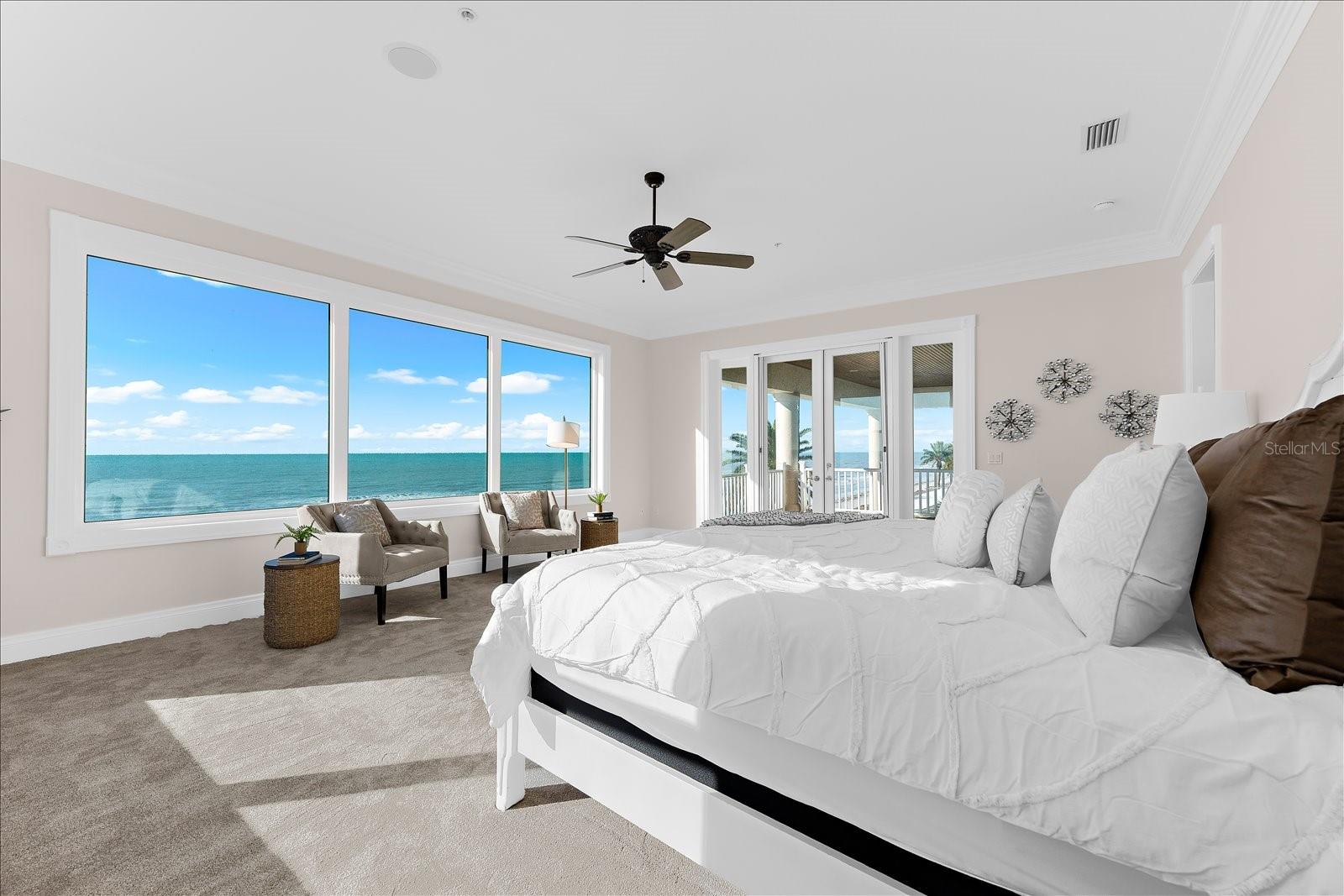 TB8466775 Property Photo