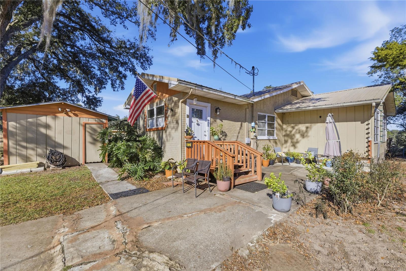 872 LAKE SHORE TER, INTERLACHEN, FL, 32148