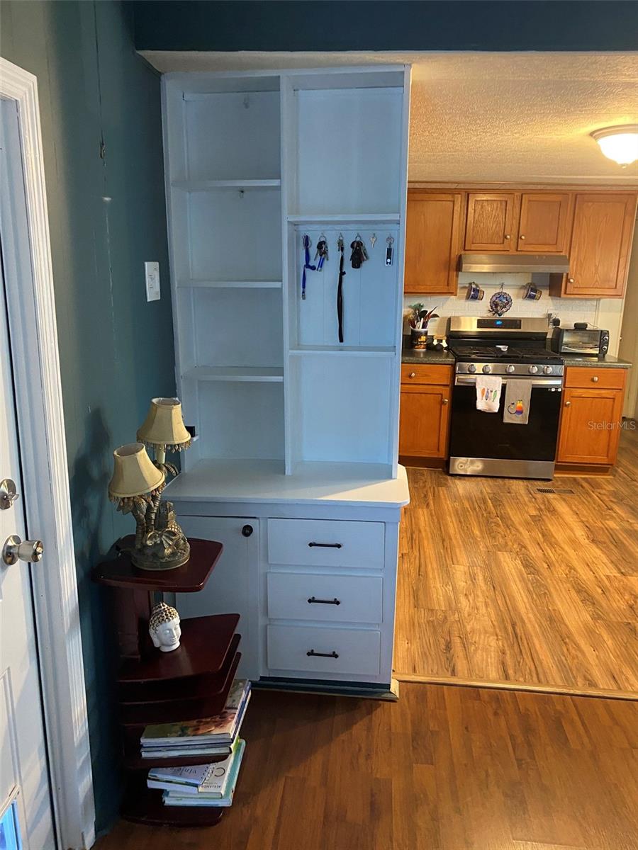 TB8466783 Property Photo