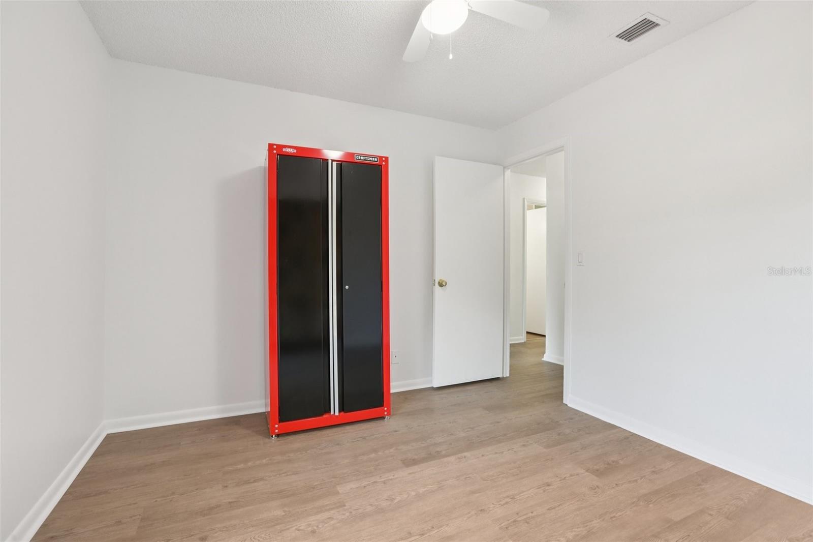 4905 E OKARA RD, TAMPA, FL, 33617