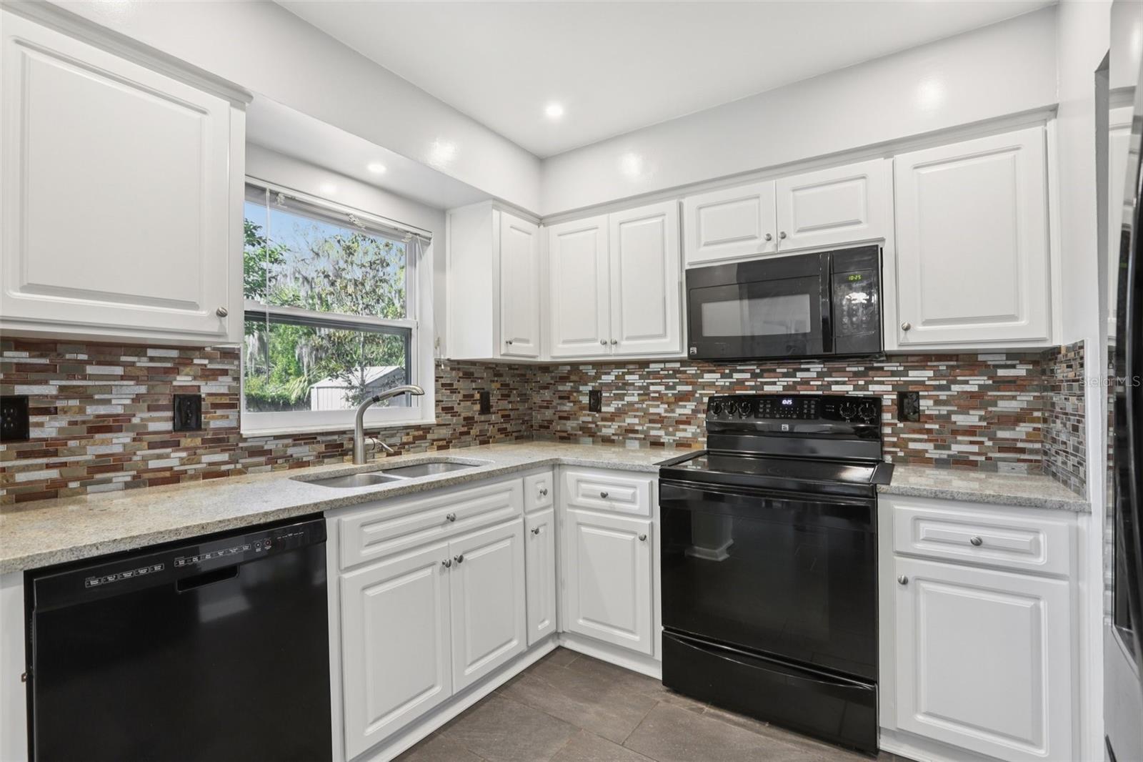 4905 E OKARA RD, TAMPA, FL, 33617