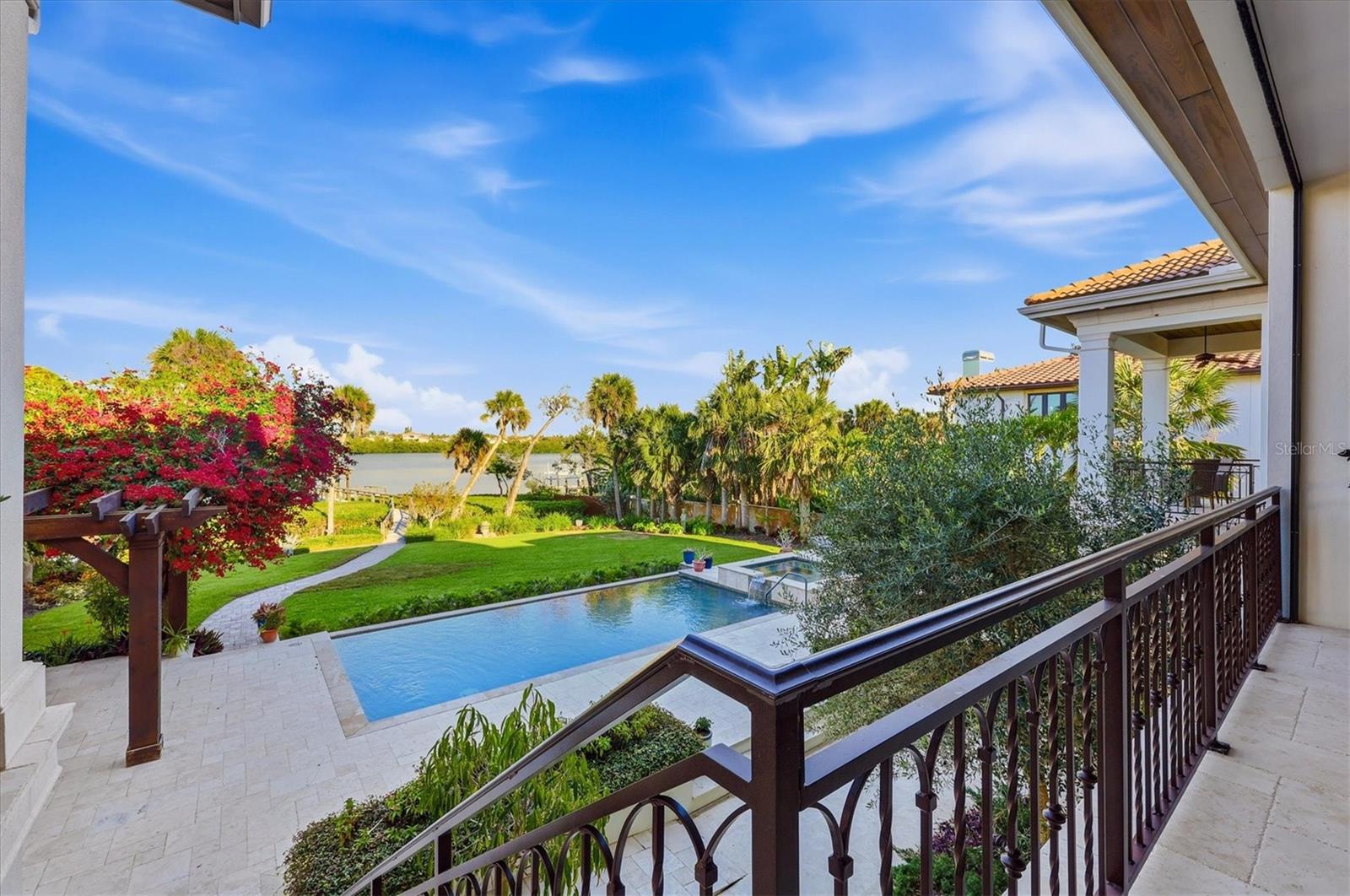 A4679136 Property Photo