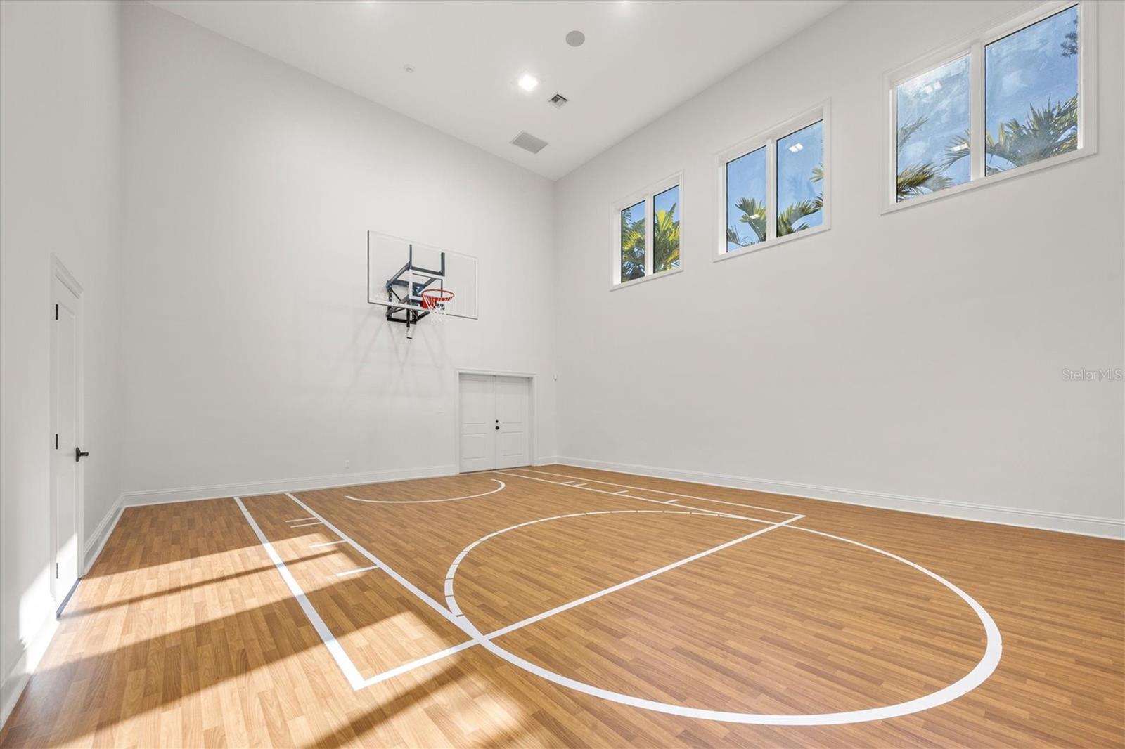 A4679136 Property Photo