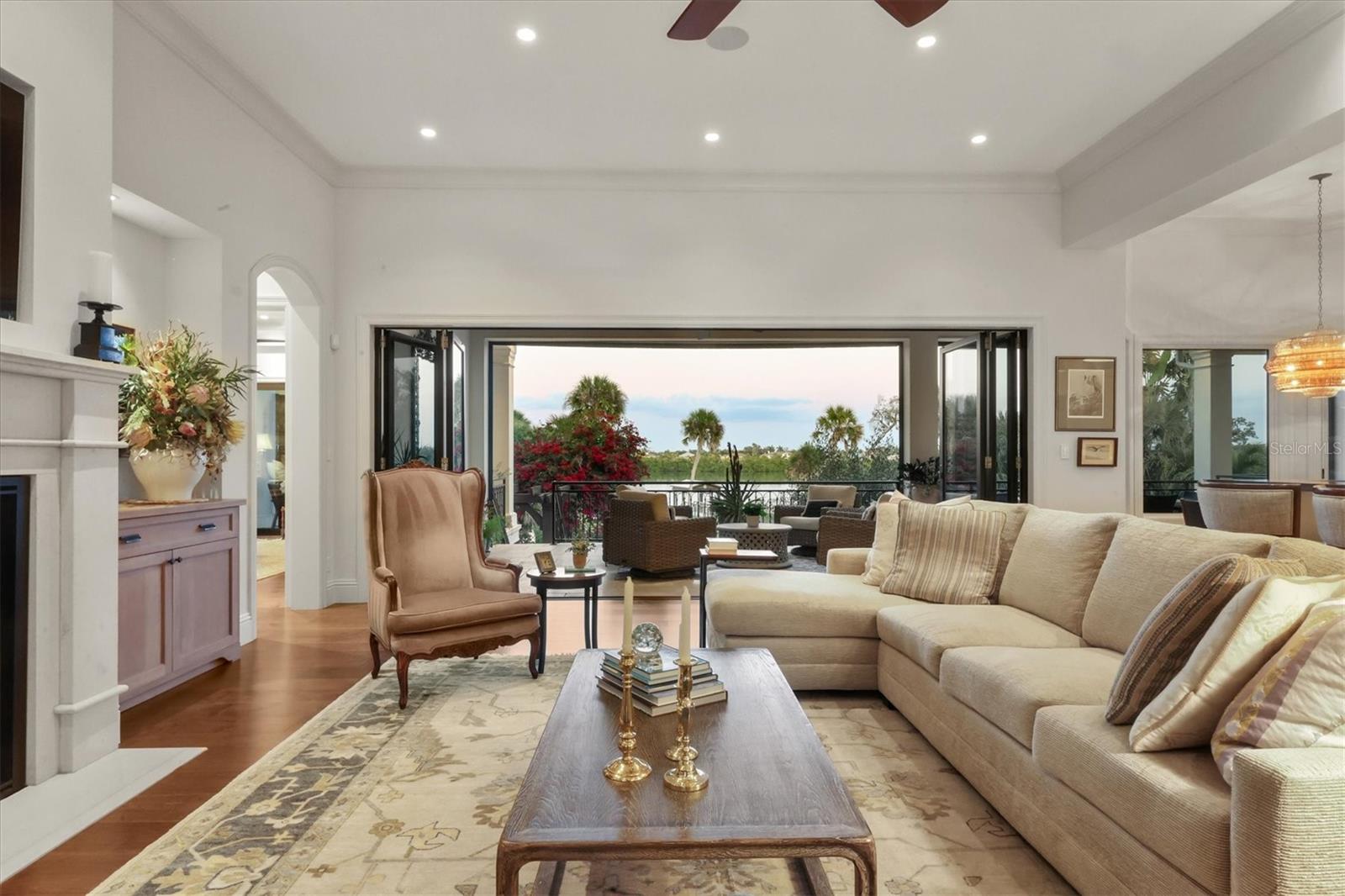 A4679136 Property Photo