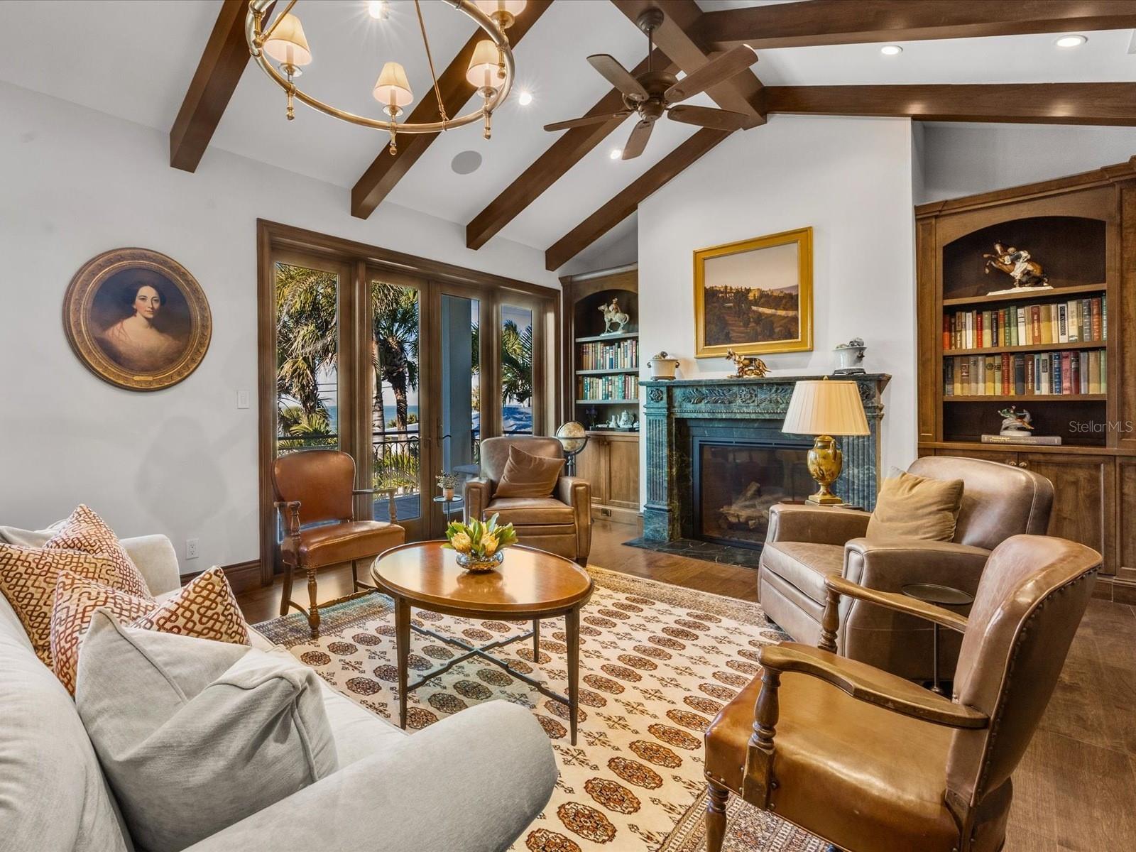 A4679136 Property Photo