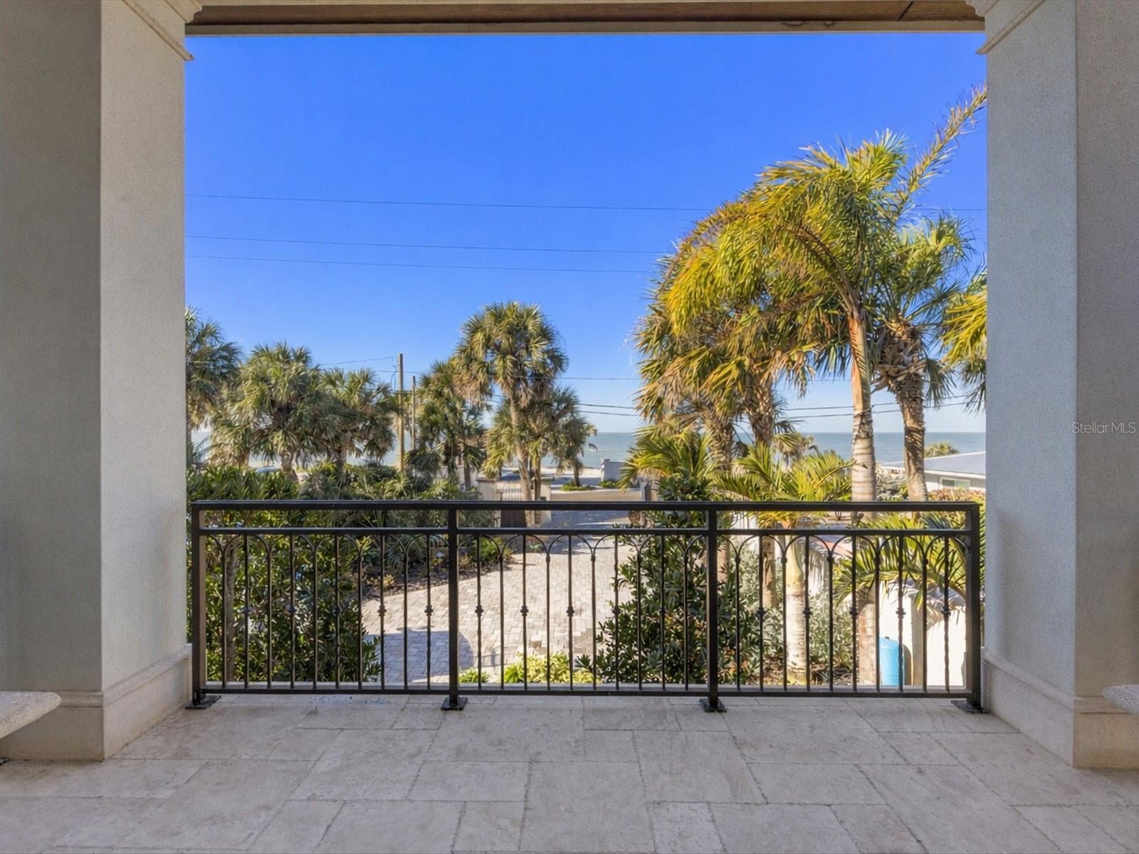 A4679136 Property Photo