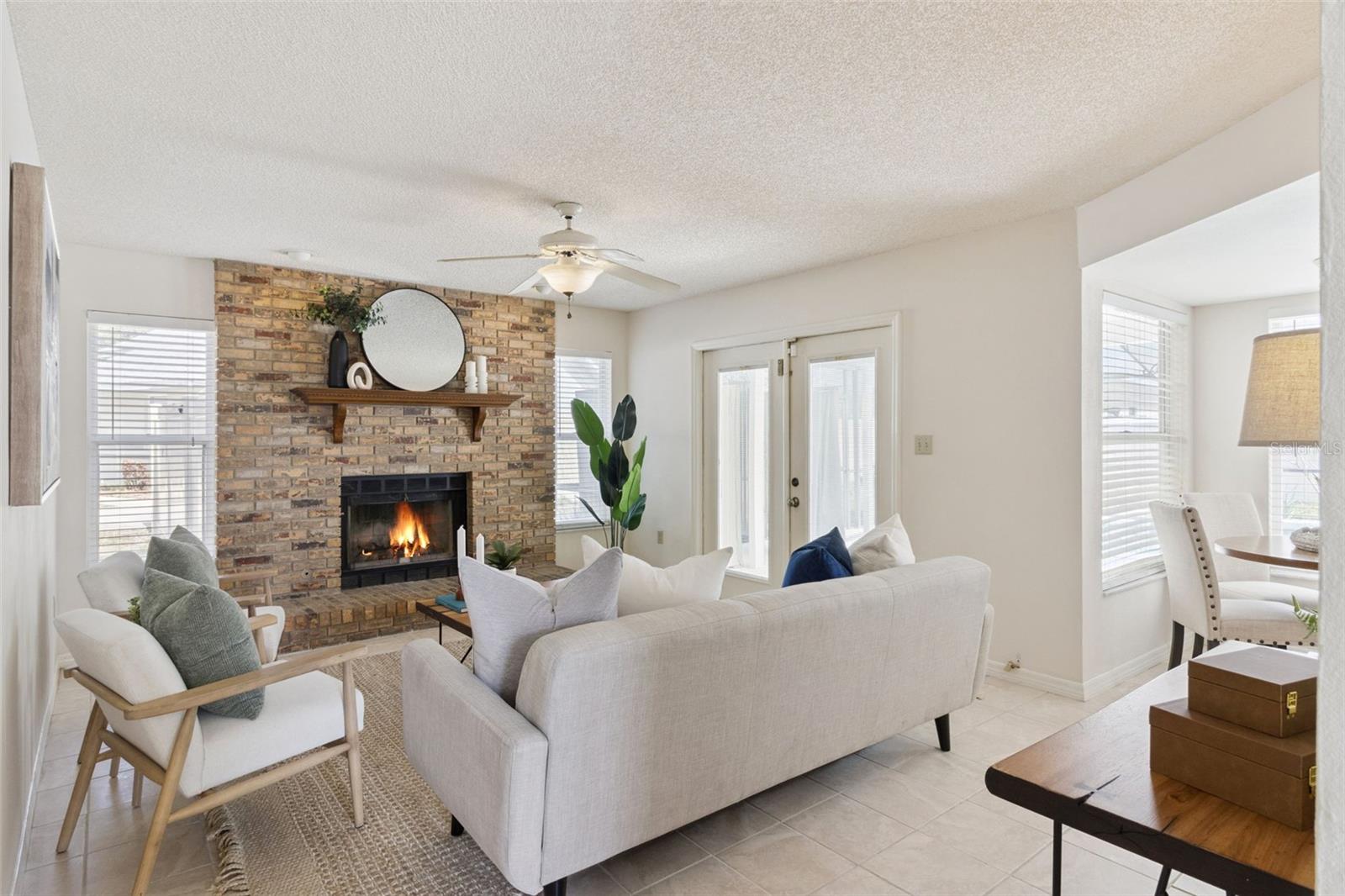 212 COLLEGE GROVE CIR NE, WINTER HAVEN, FL, 33881