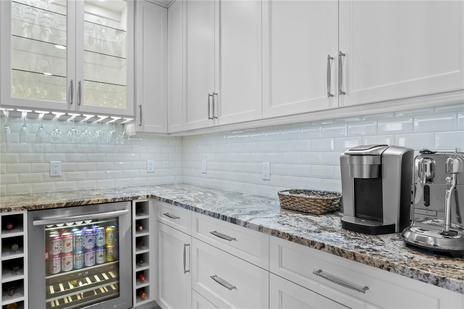 TB8466849 Property Photo