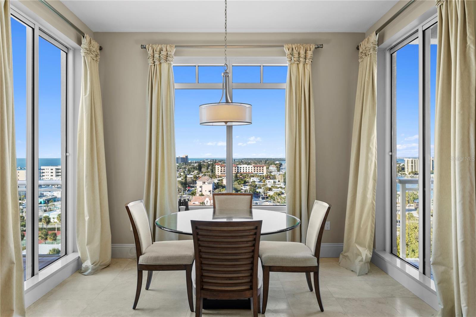 TB8466849 Property Photo