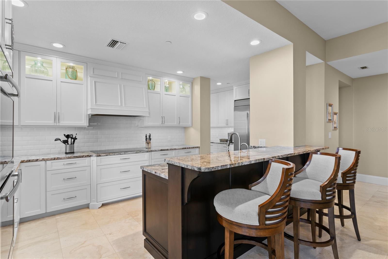 TB8466849 Property Photo