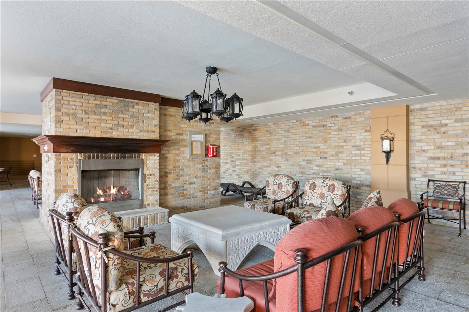 TB8466849 Property Photo