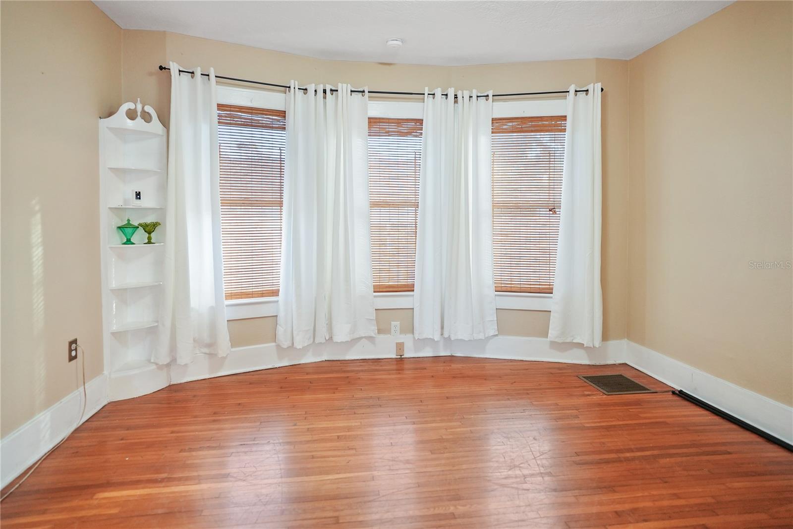 1013 MAGNOLIA DR, CLEARWATER, FL, 33756