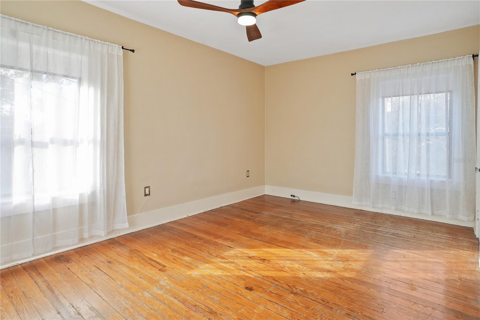 1013 MAGNOLIA DR, CLEARWATER, FL, 33756