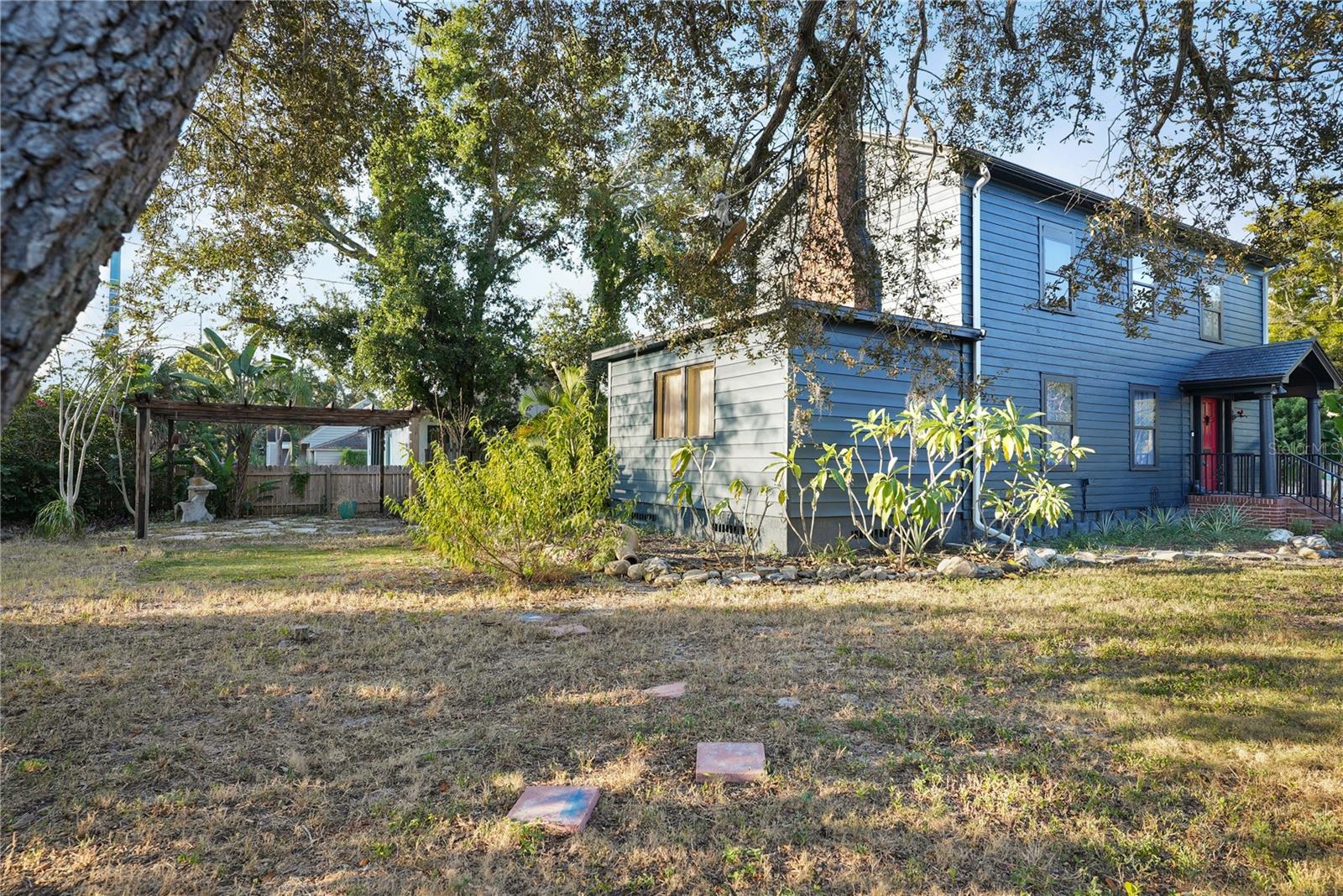 1013 MAGNOLIA DR, CLEARWATER, FL, 33756