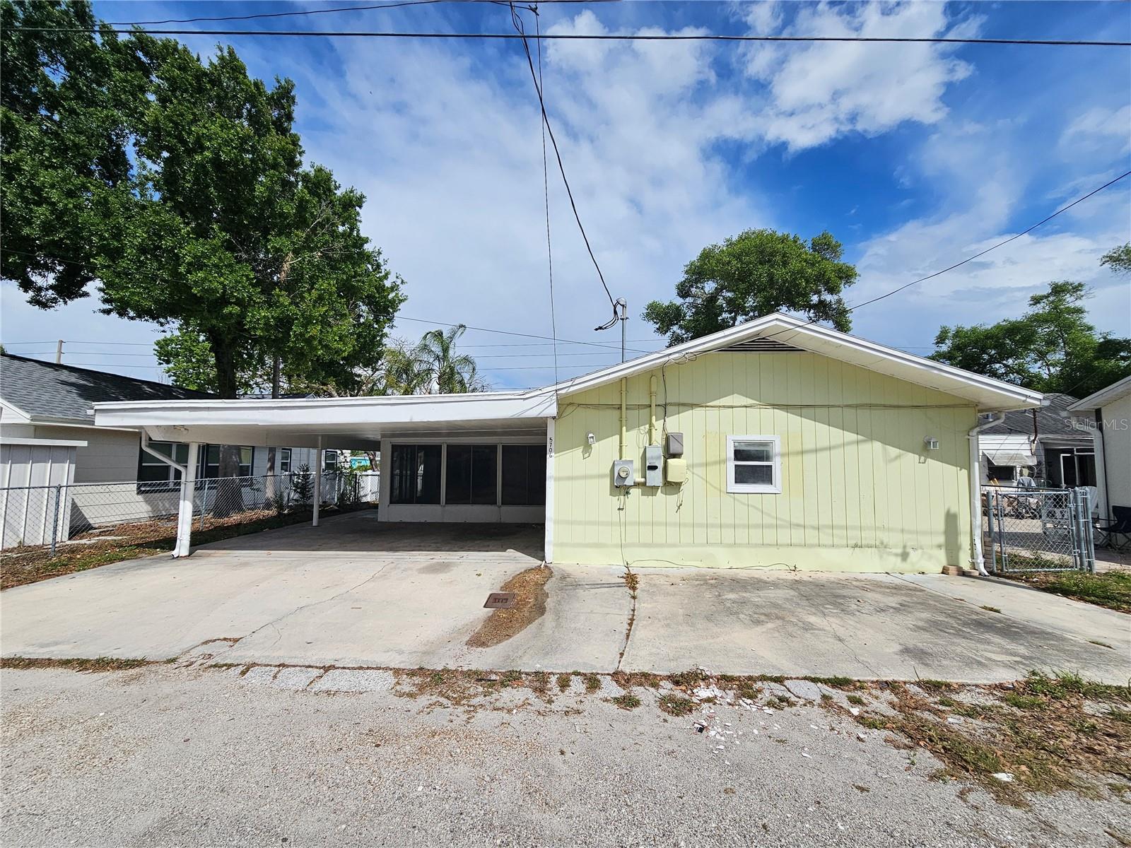 5706 DR MARTIN LUTHER KING JR ST N, ST PETERSBURG, FL, 33703