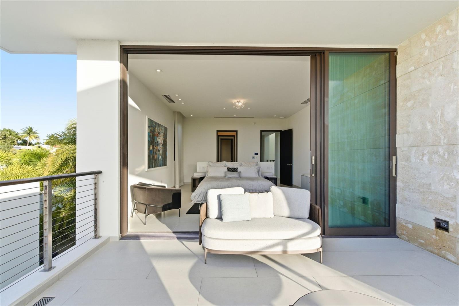 PR9118686 Property Photo