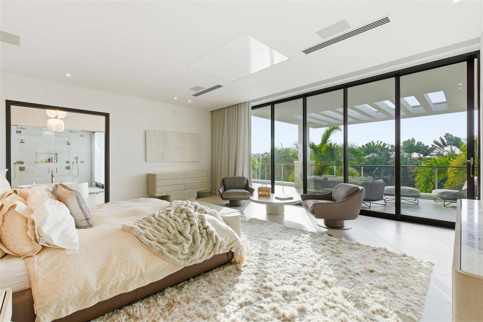 PR9118686 Property Photo