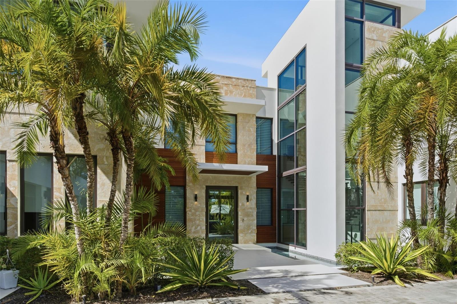 PR9118686 Property Photo