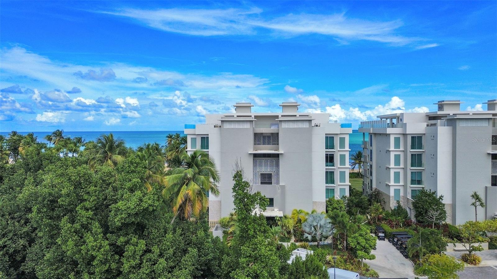 PR9118693 Property Photo