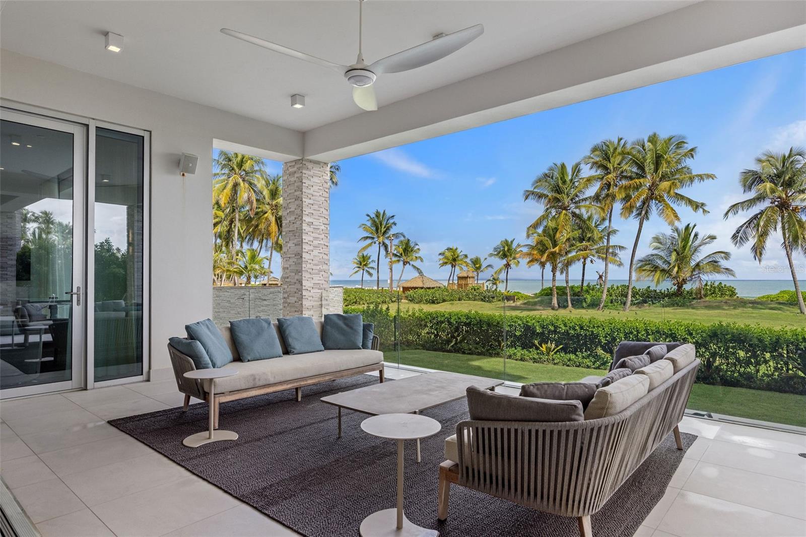 PR9118693 Property Photo