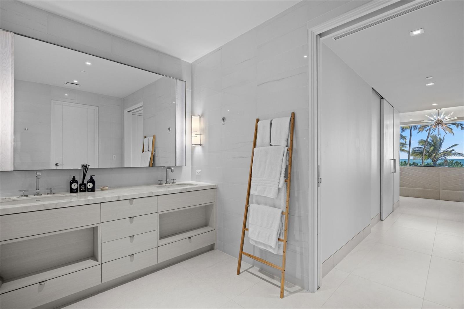 PR9118693 Property Photo