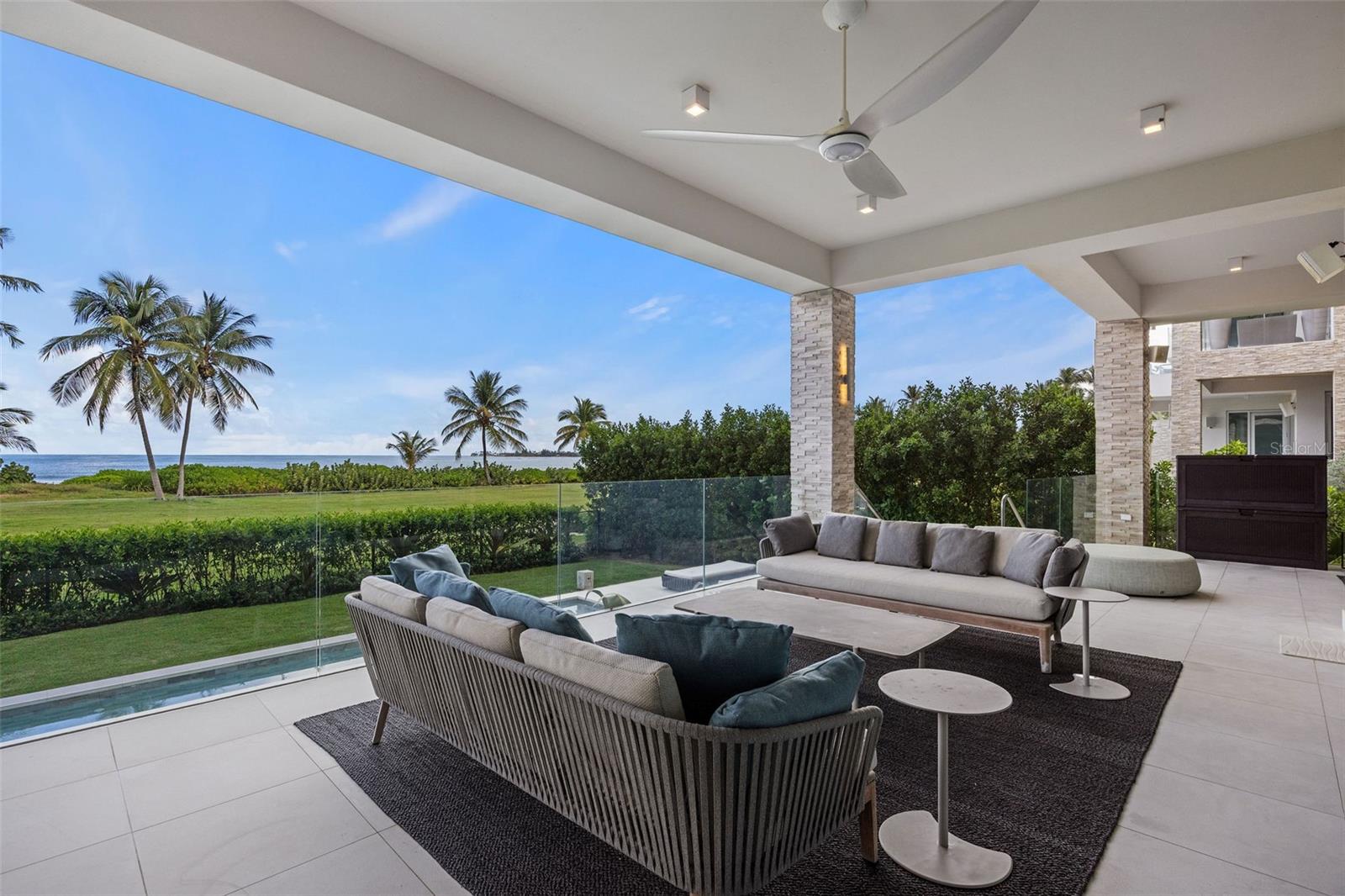 PR9118693 Property Photo