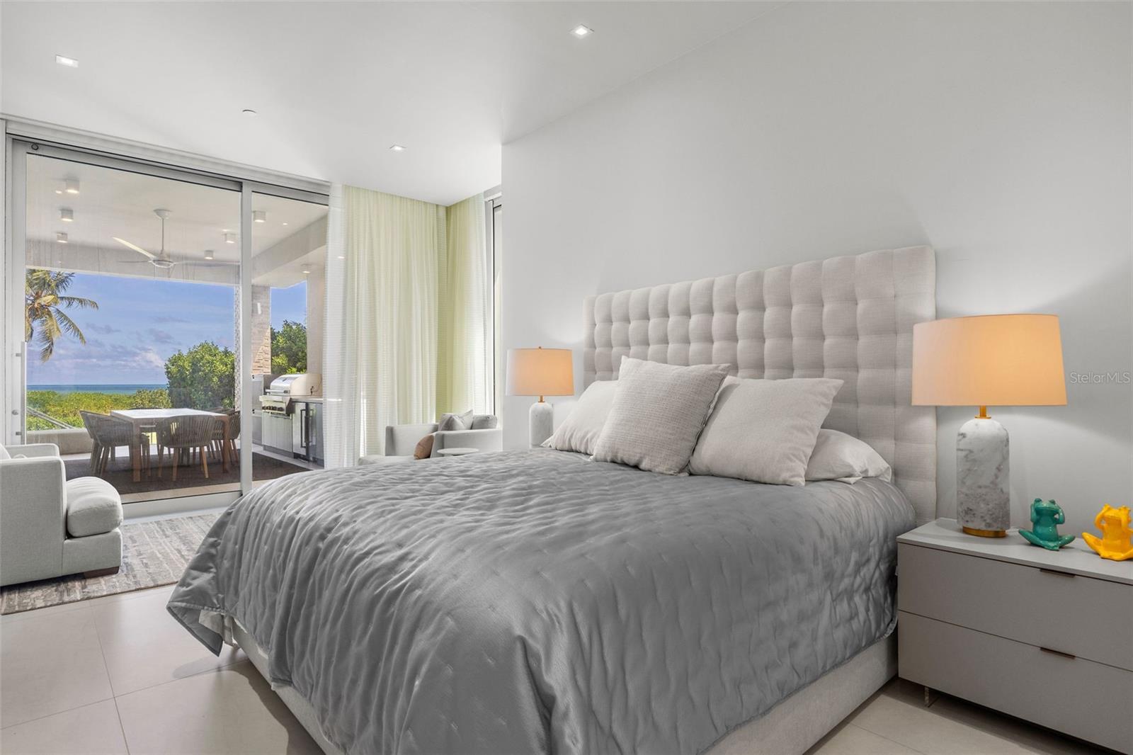 PR9118693 Property Photo