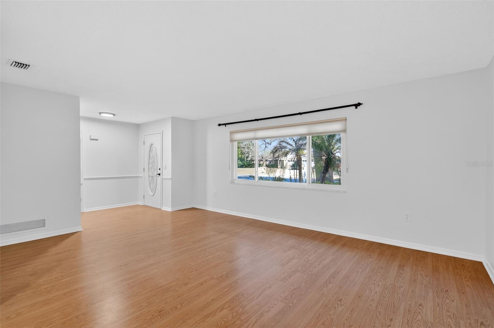 3450 LAUREL DR, MOUNT DORA, FL, 32757