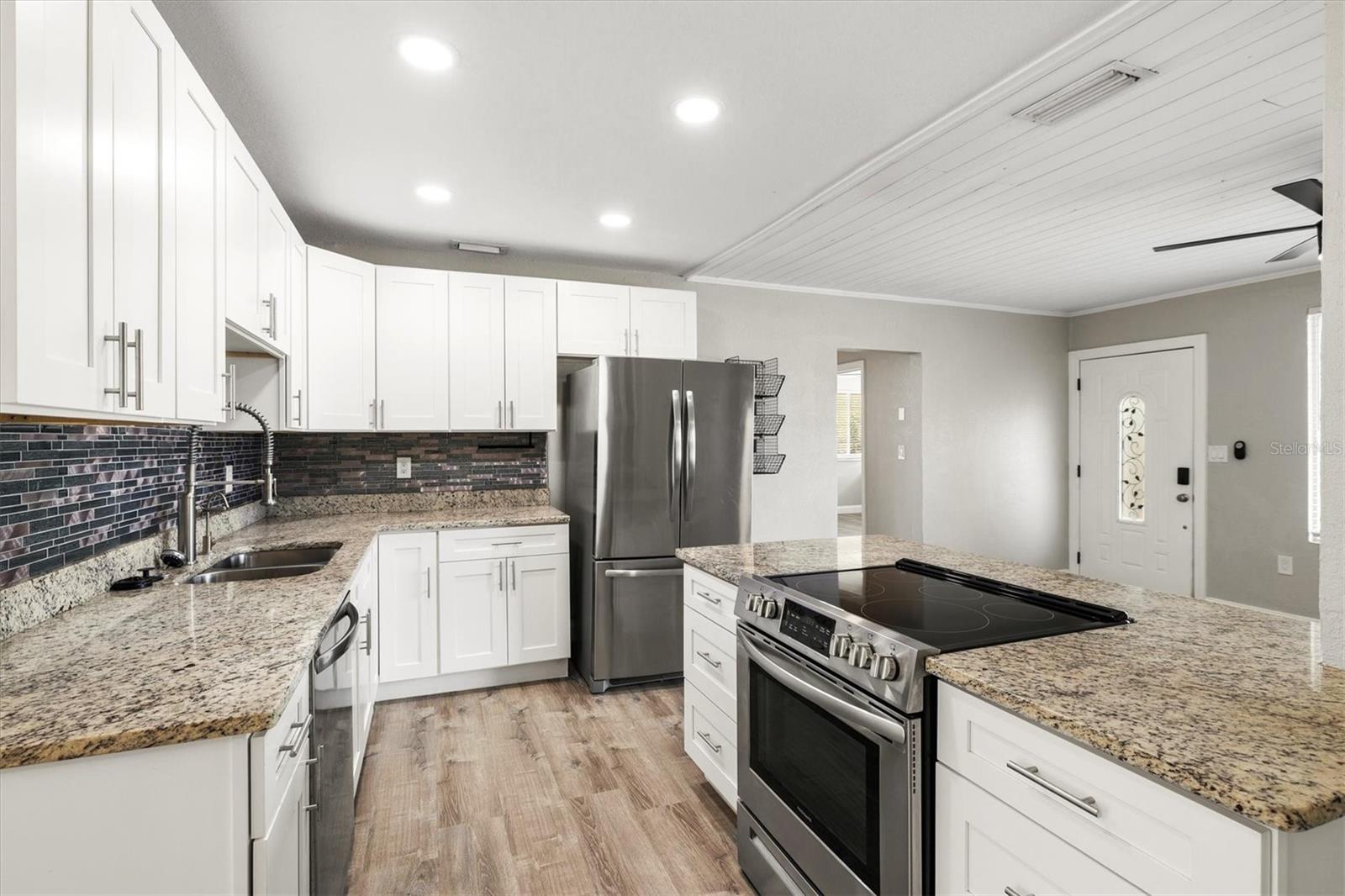 2586 TAMI SOLA ST, SARASOTA, FL, 34237