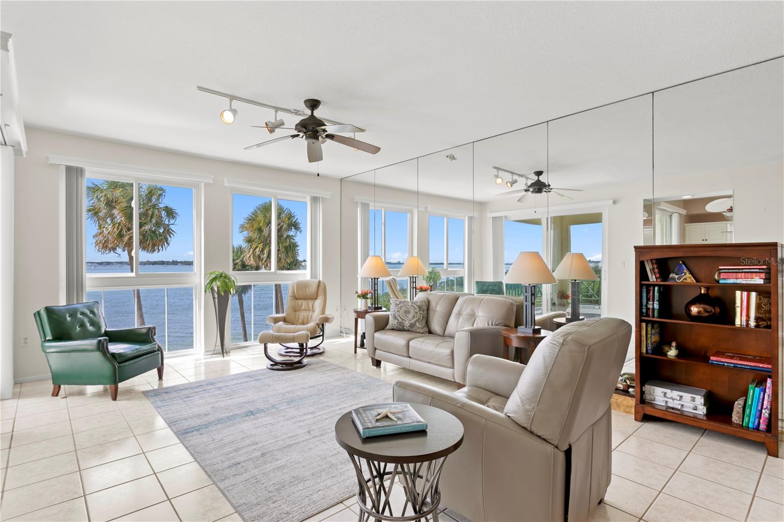 4717 DOLPHIN CAY LN S #203, ST PETERSBURG, FL, 33711