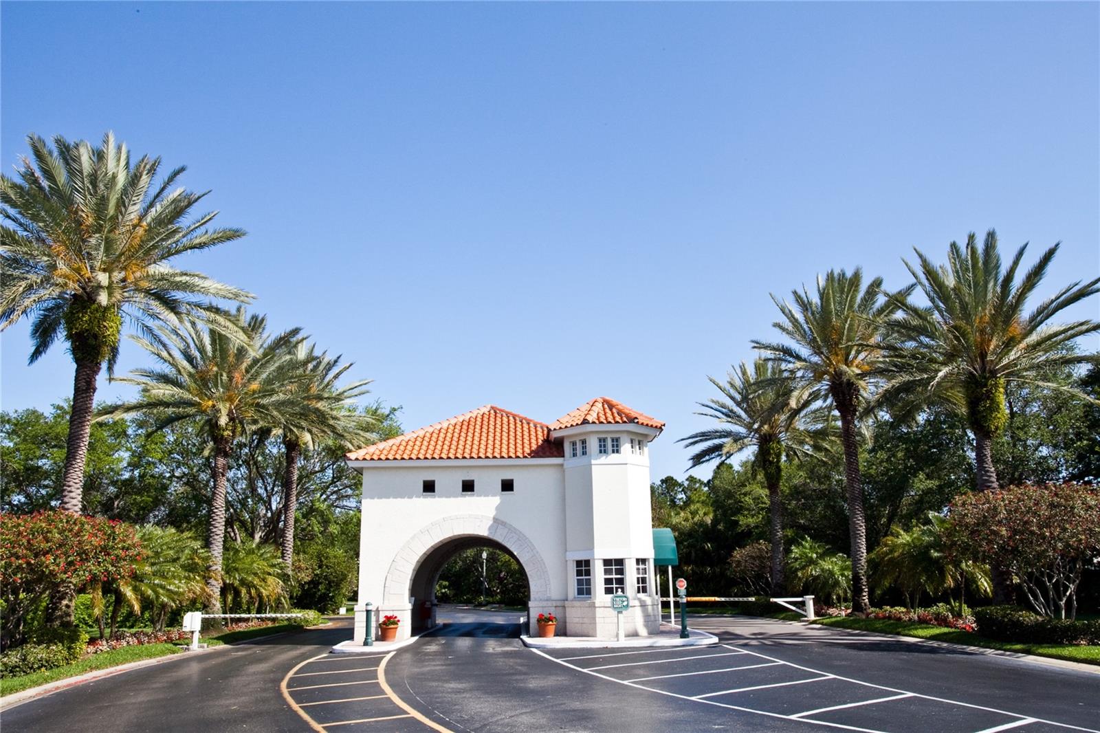 4717 DOLPHIN CAY LN S #203, ST PETERSBURG, FL, 33711
