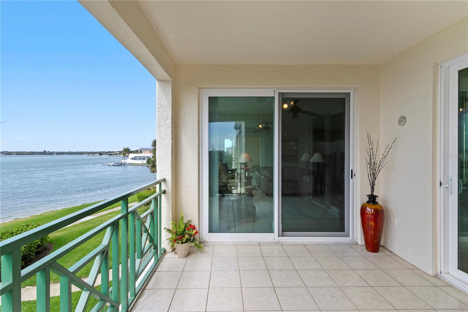 4717 DOLPHIN CAY LN S #203, ST PETERSBURG, FL, 33711