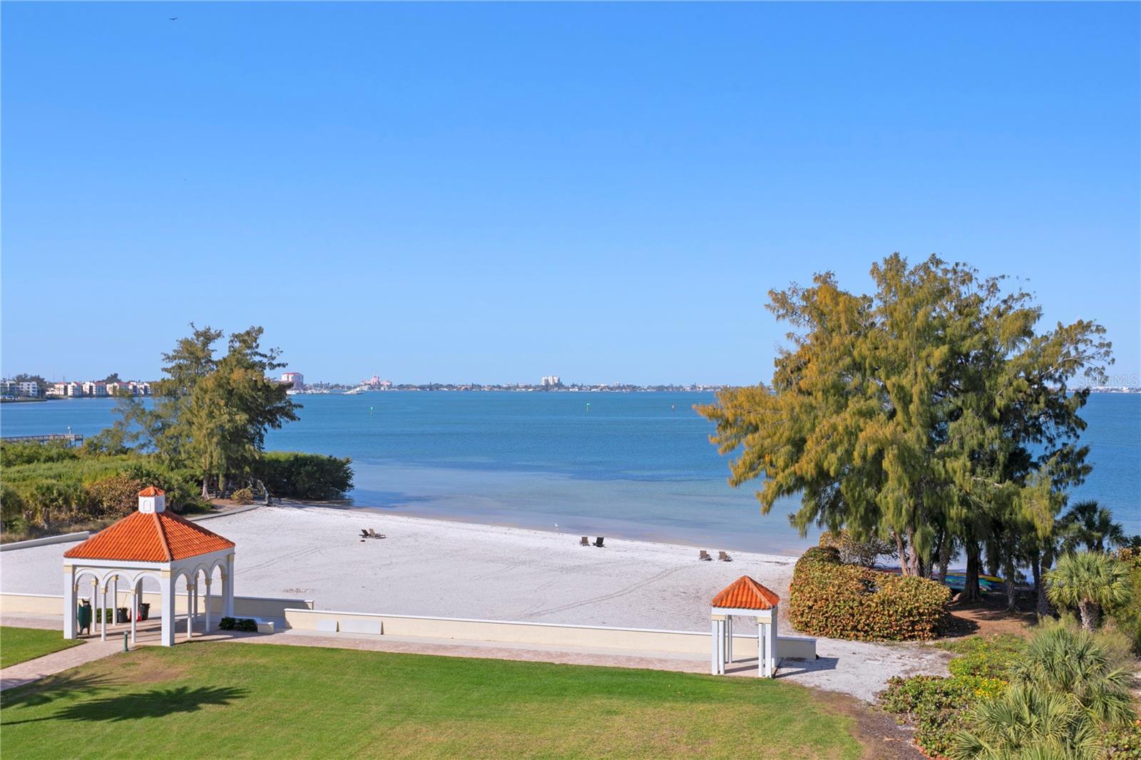 4717 DOLPHIN CAY LN S #203, ST PETERSBURG, FL, 33711