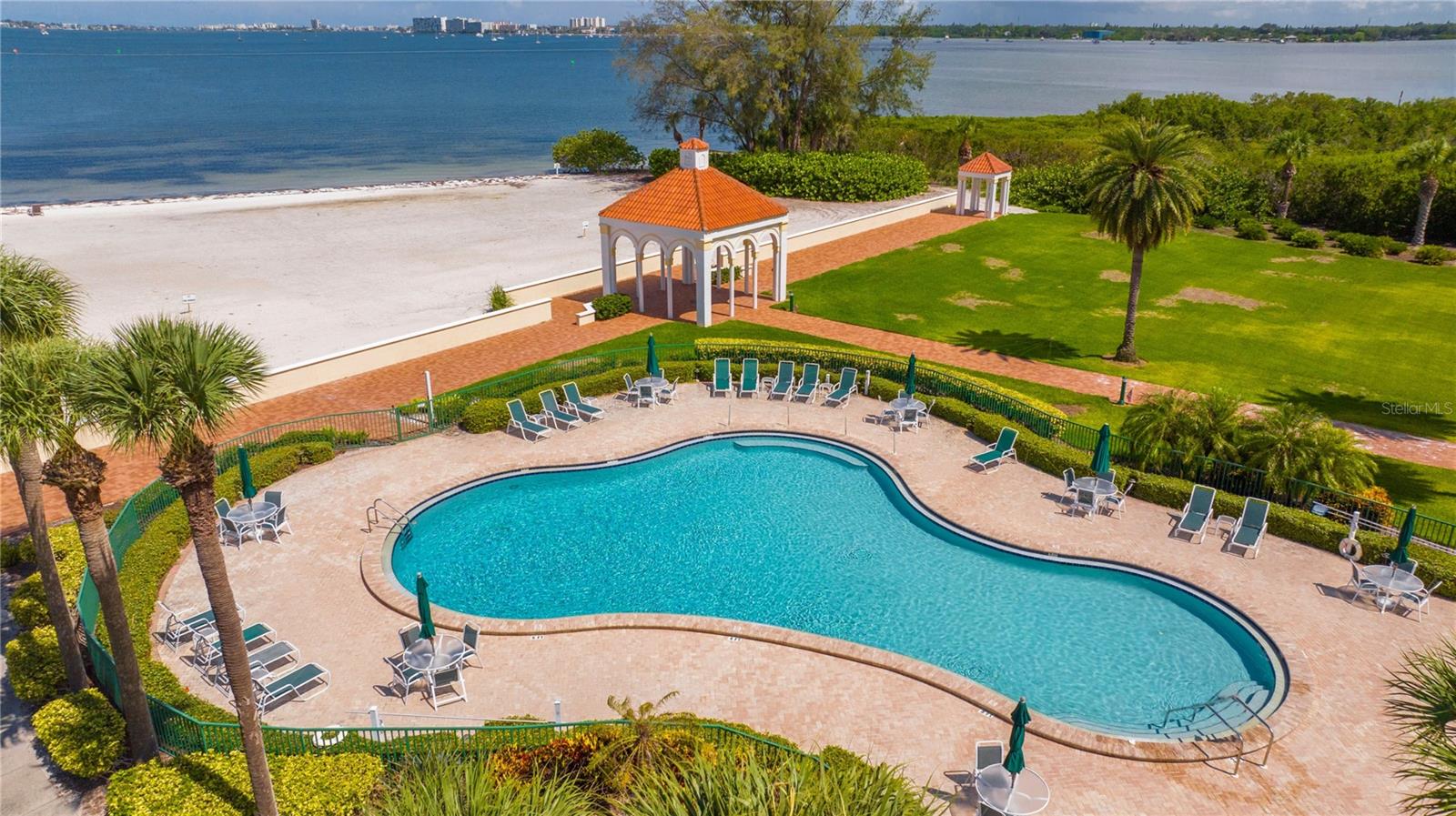 4717 DOLPHIN CAY LN S #203, ST PETERSBURG, FL, 33711