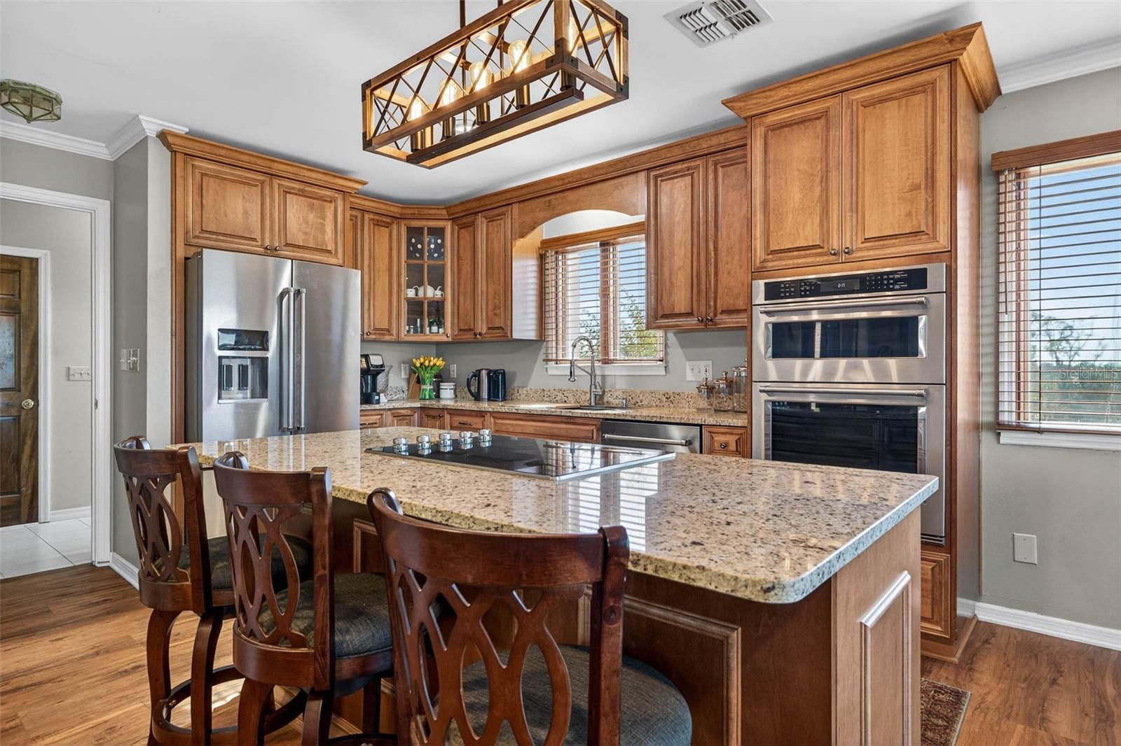 TB8466998 Property Photo