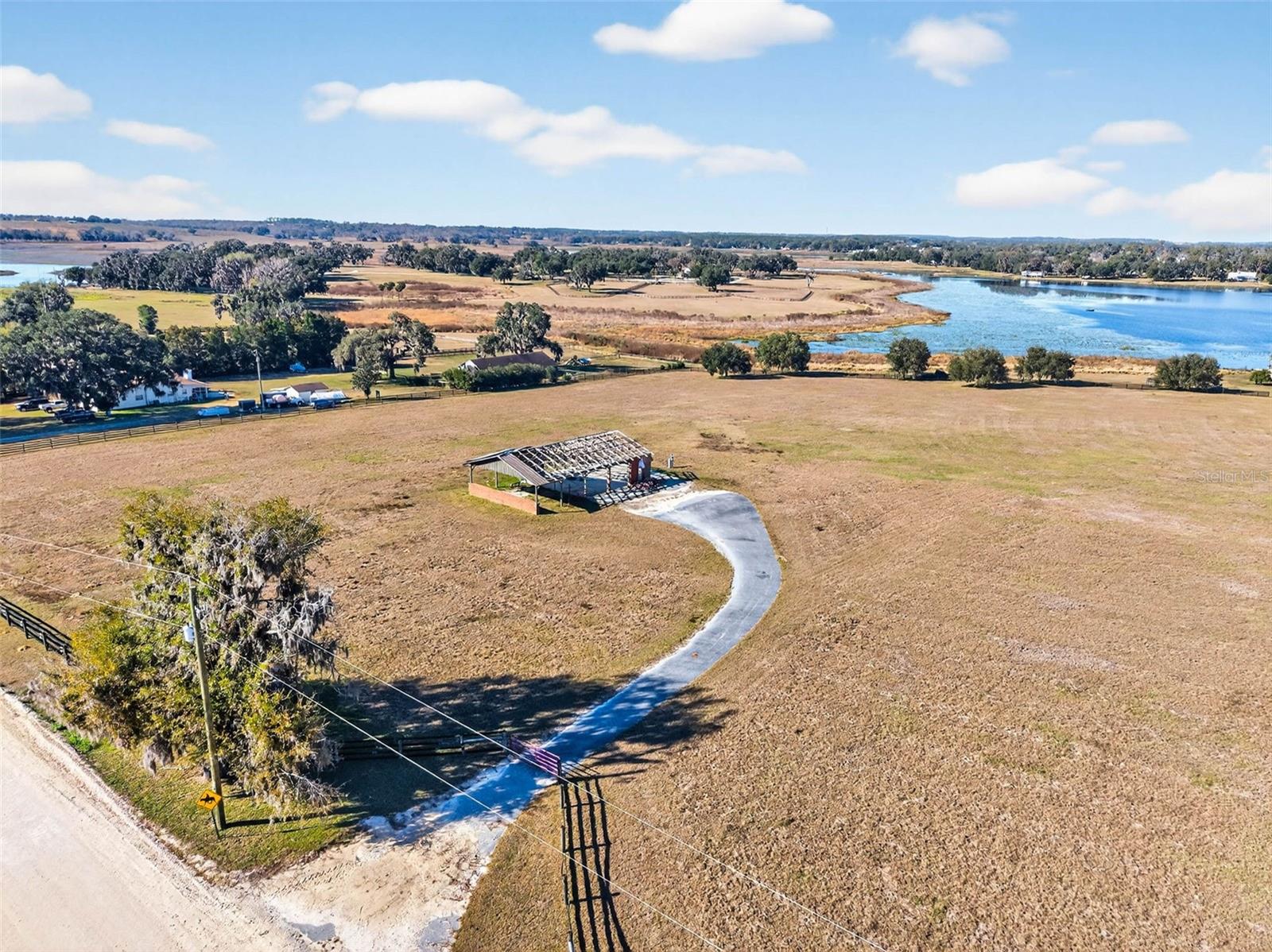 TB8466998 Property Photo