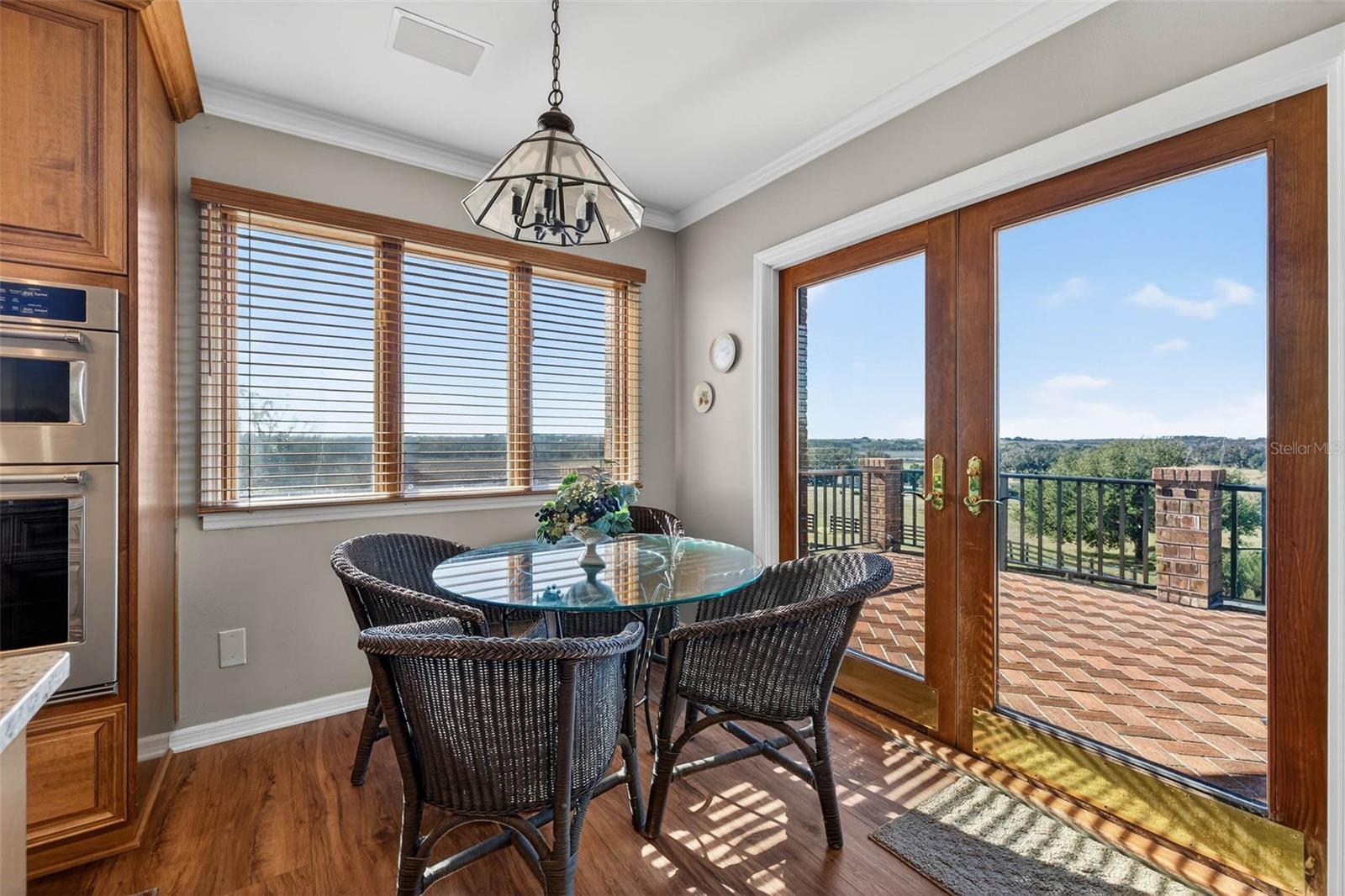 TB8466998 Property Photo